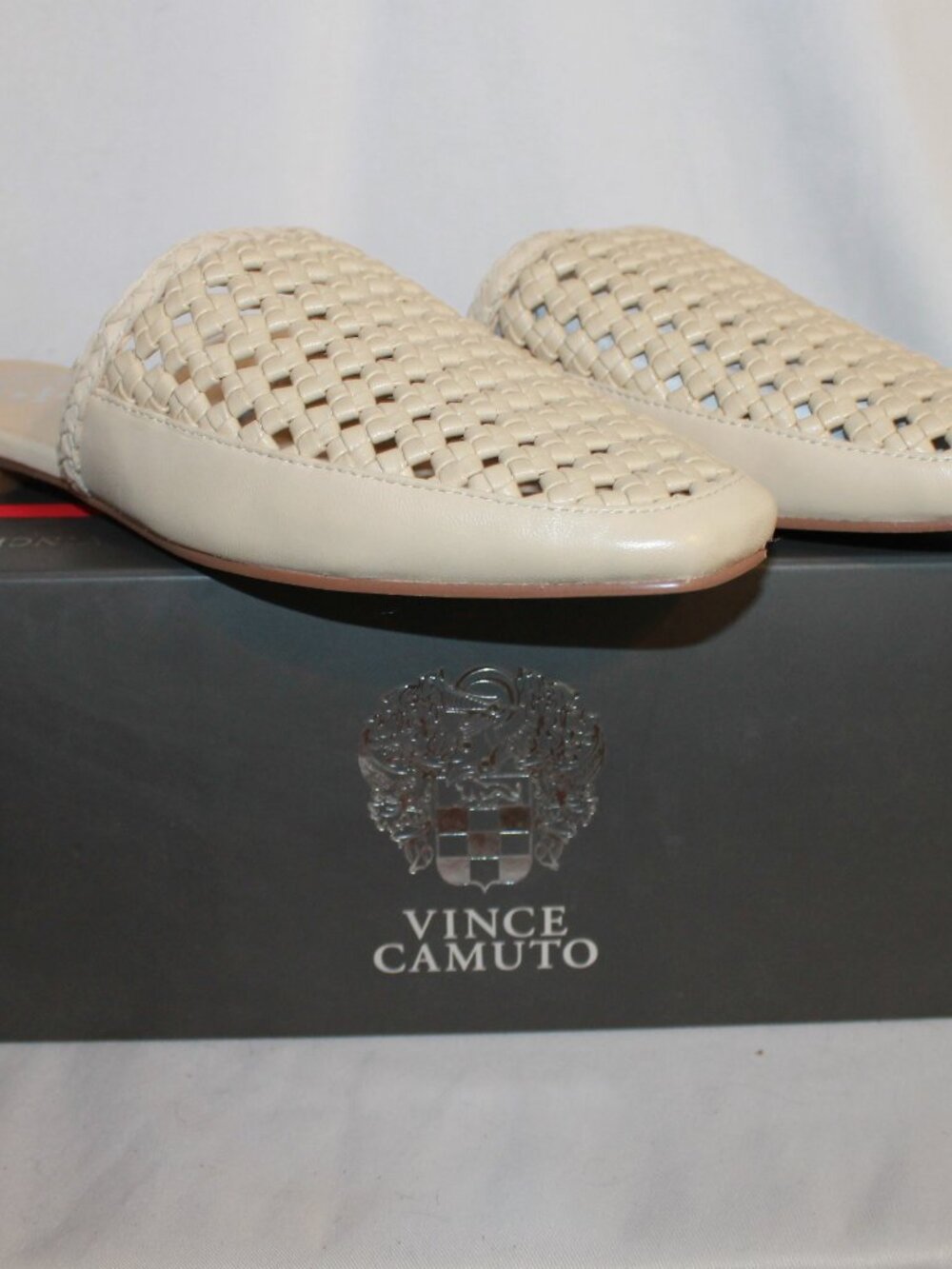 Vince Camuto Pandie woven leather mules - Size 7